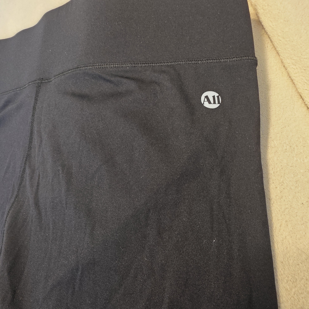 NWT All Access x Rumble Center Stage Leggings High Rise Black Size Large - Picture 8 of 8